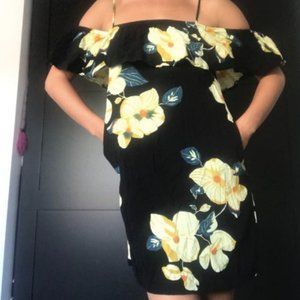 A comfortable dress to wear anywhere WITH pockets!! Love it.